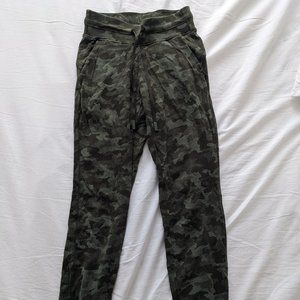 Ready to Rulu Joggers